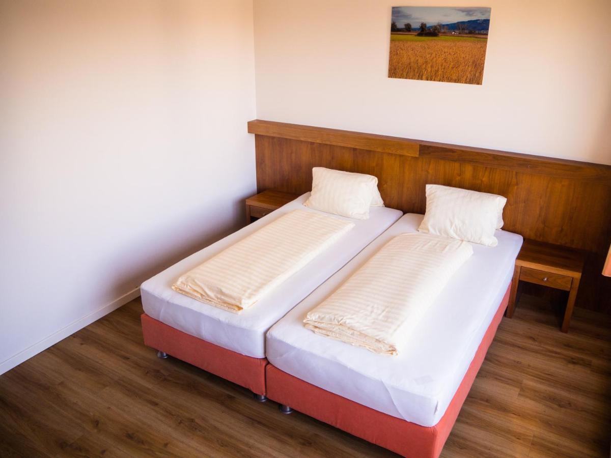 Gasthof Meindl Lustenau Bagian luar foto